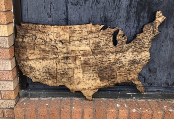 USA Map on Pine