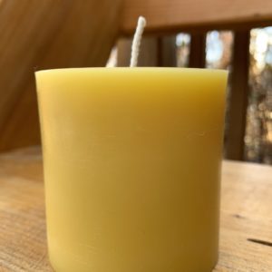 Beeswax Candle- Smooth Pillar