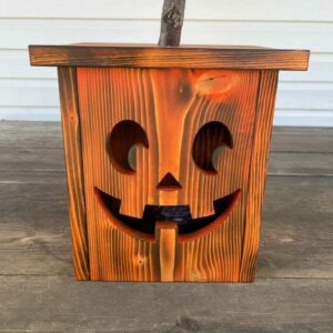 Joe – Wooden Jack-O-Lantern with Indoor/Outdoor Remote Controlled LED Light