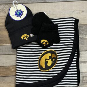 Newborn Iowa Hawkeyes Gift Set