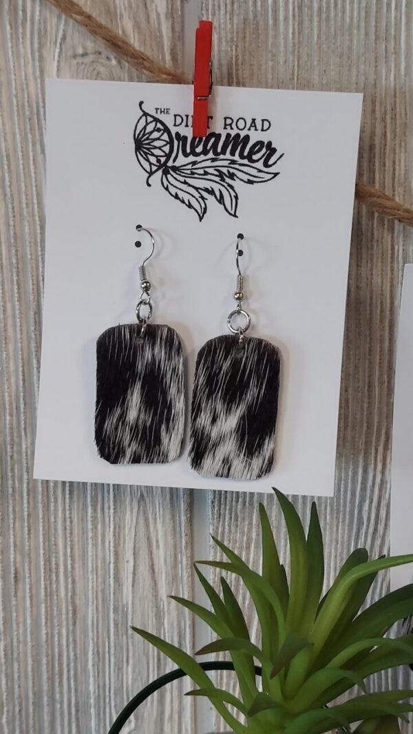 Small Rounded Edge Rectangle Cowhide Earrings