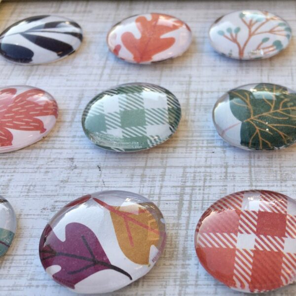 Fall Leaf 1″ Round Glass Magnets (Set of 6)
