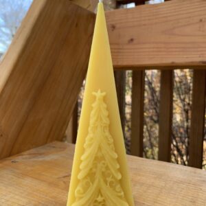 Beeswax Candle – Pyramid Christmas Tree Pillar