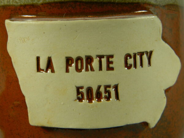 La Porte City Mug (brown)
