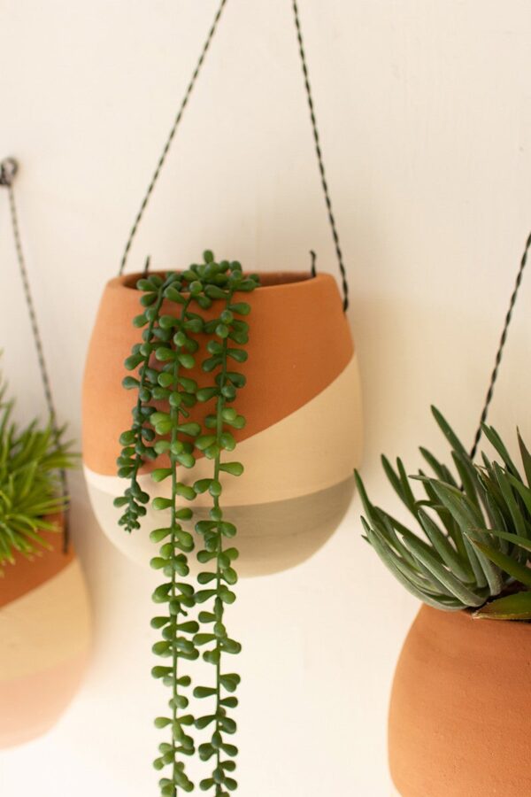 Color dipped Clay Wall Pocket Planters