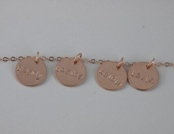 Personalized Mother’s name necklace ( 1/2″ Discs)