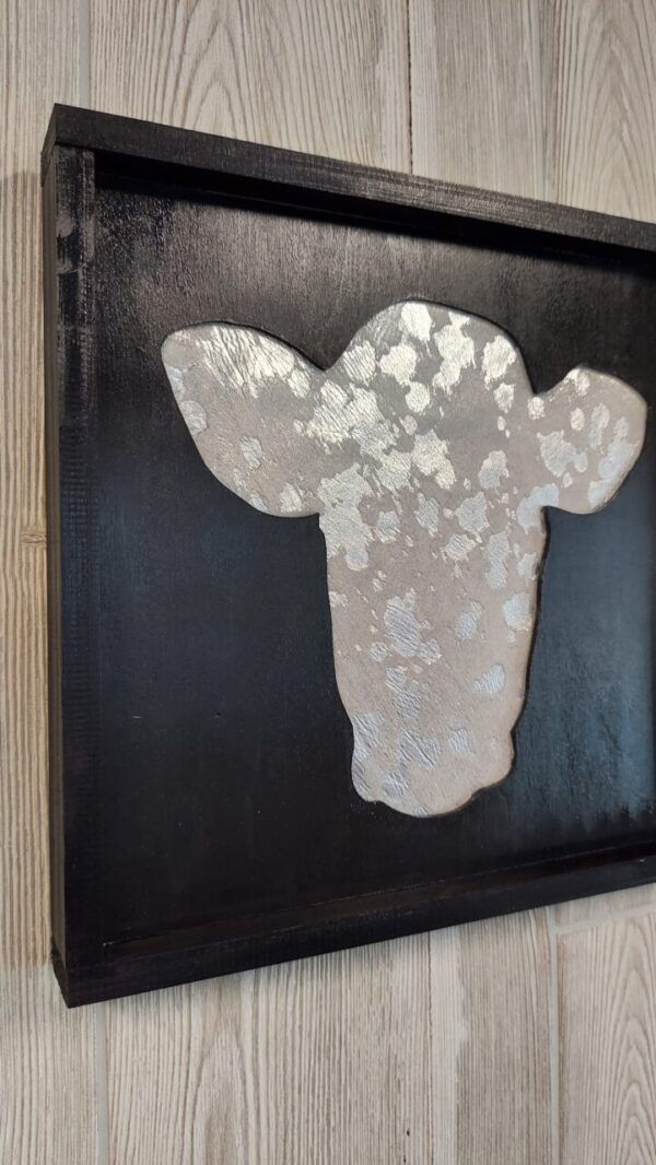 Shimmer Cowhead Wallhanging