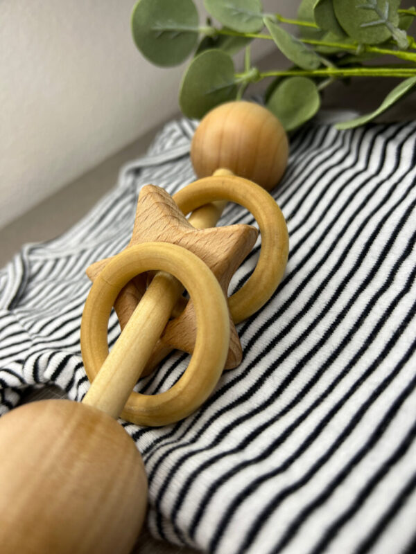 Natural Wood Rattle – Star