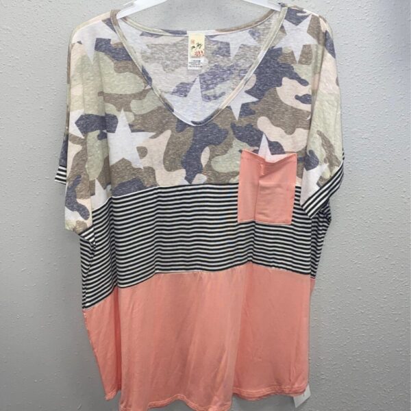 7th Ray Plus Color Block Pocket Top T3263XL