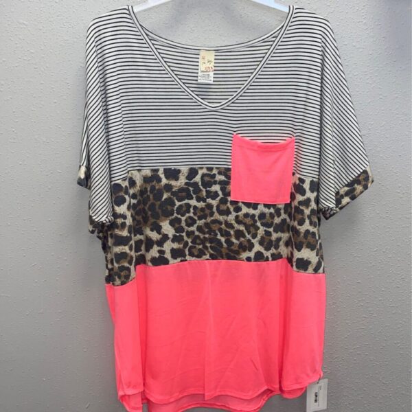 7th Ray Plus Color Block Pocket Top T2481XL