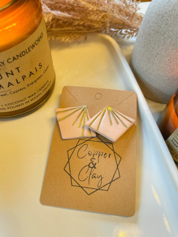 Grapefruit Diamond W/ Metallic Accent