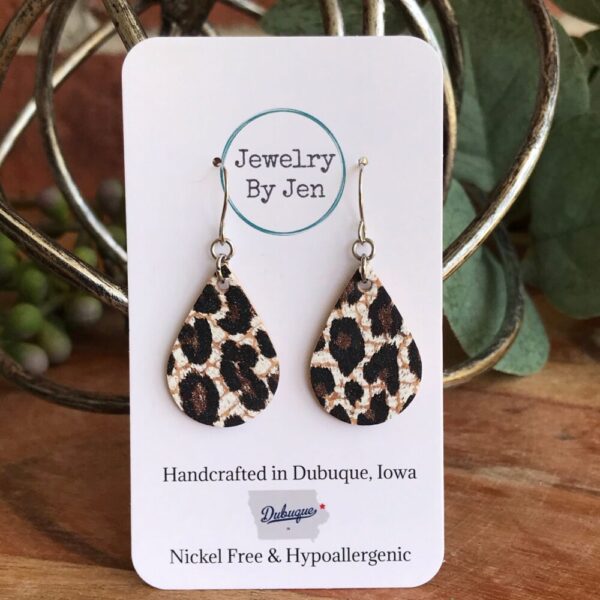 Baby Cheetah Cork Small Teardrop