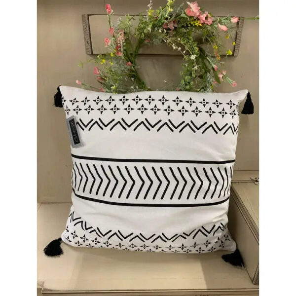 Black/White Pillows