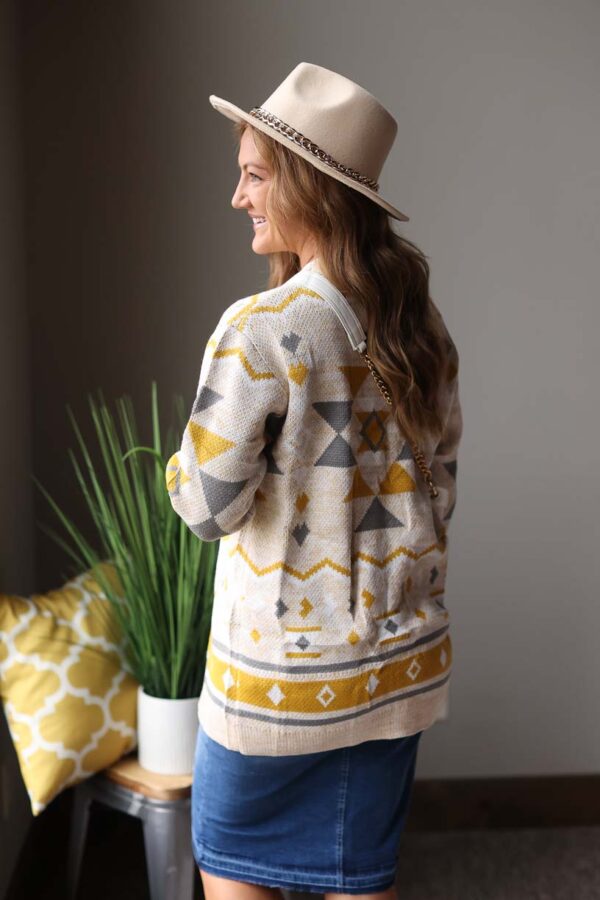 Mustard Gray Ivory Geometric Open Front  • M or 2XL PLUS
