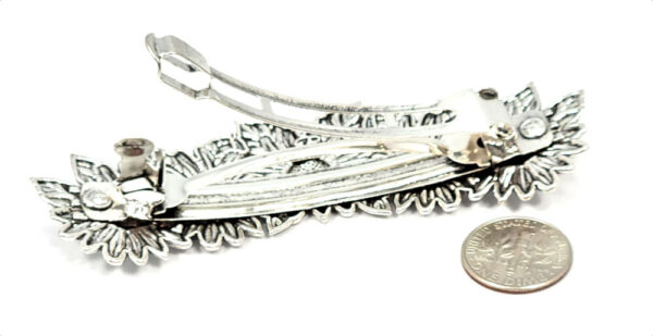 Daisy Barrette in Antiqued Silvertone