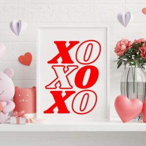Valentine’s Day XOXOXO Decor