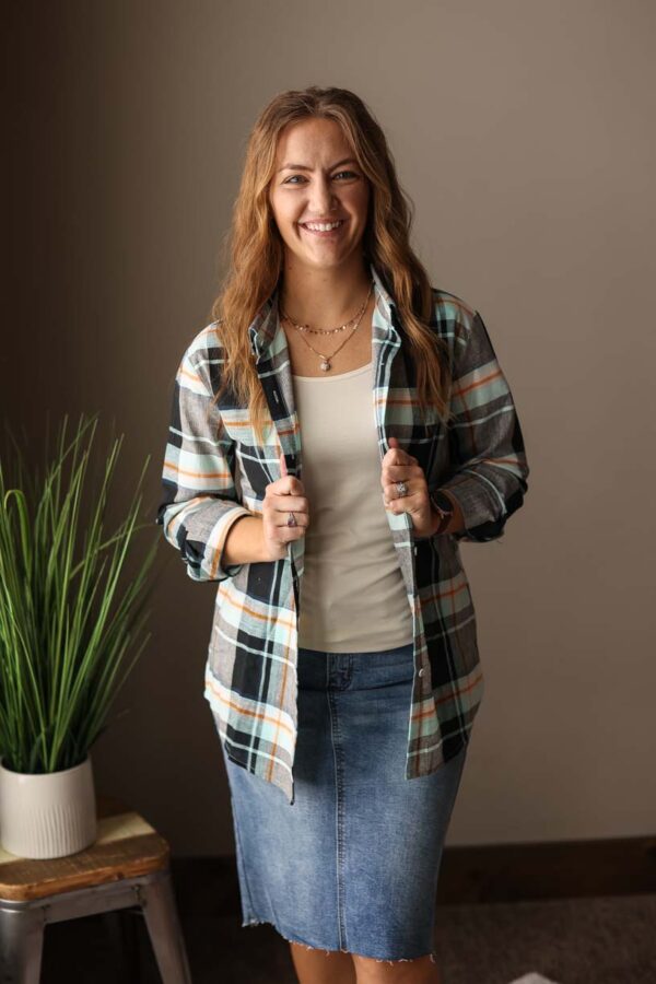 Black Navy Teal Plaid Button Up Shirt • Lg