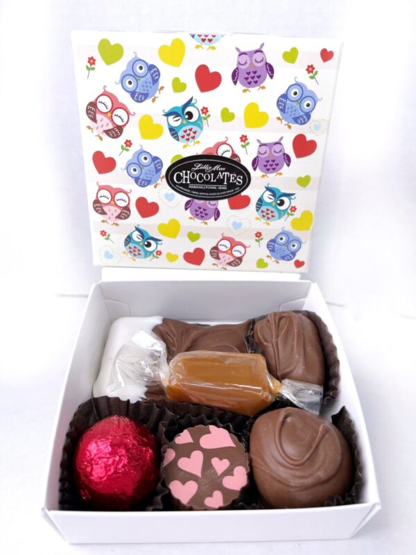 Small Valentine’s Assorted Chocolate Box – 6 pcs