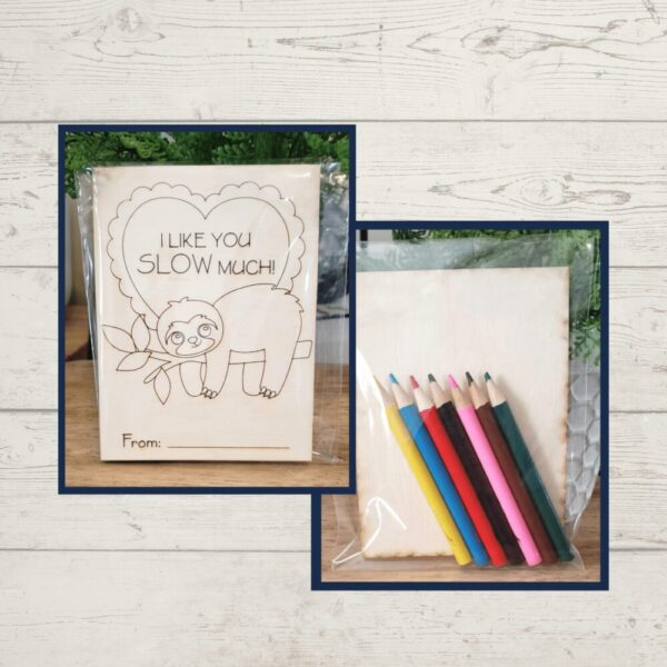 Set of 8 wood Valentine Cards with Markers