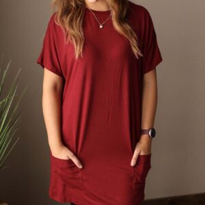 Red Relaxed Pocket Style Short Sleeve Top • S-2XL PLUS