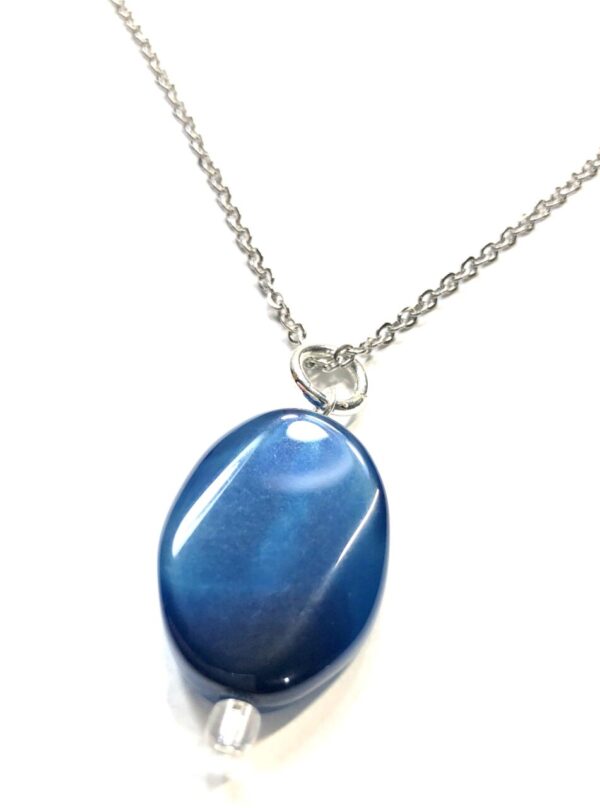 Handmade Blue Dyed Natural Agate Necklace