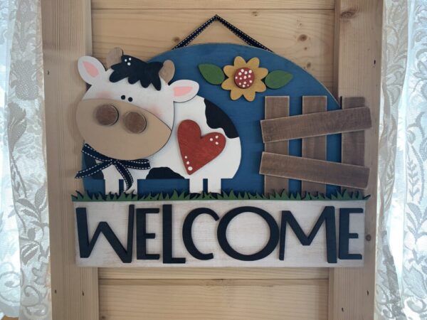 Cow Welcome Farm Scene Sign