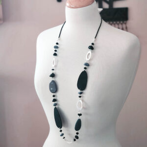 Silver Ovals Black Beads