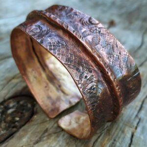 Medium bold hammered copper textured bracelet