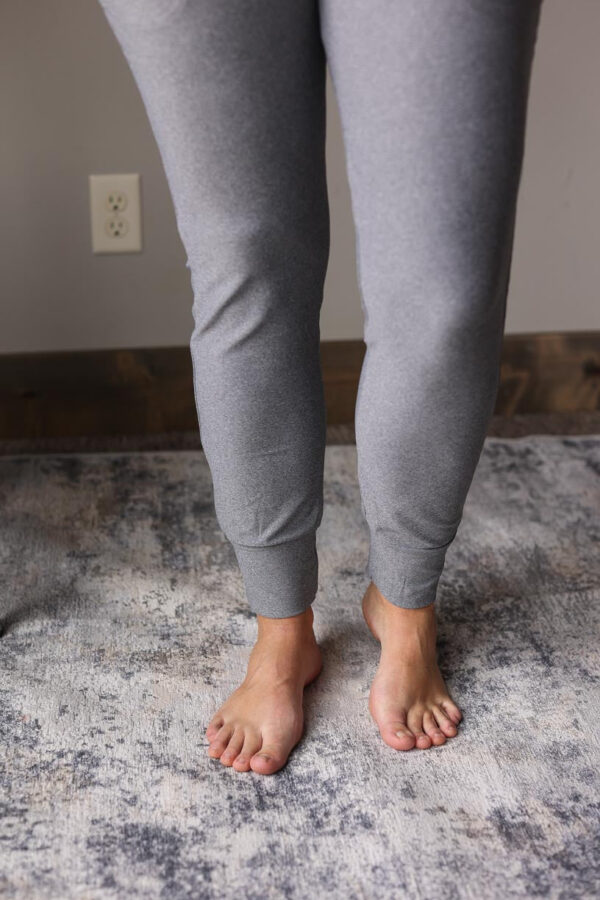Grey High Waist Pleated Pocket Leggings
