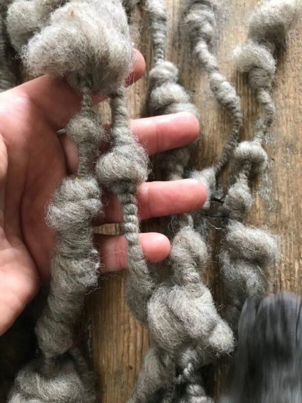 Jumbo grey thick n thin extreme coils, 8 yards