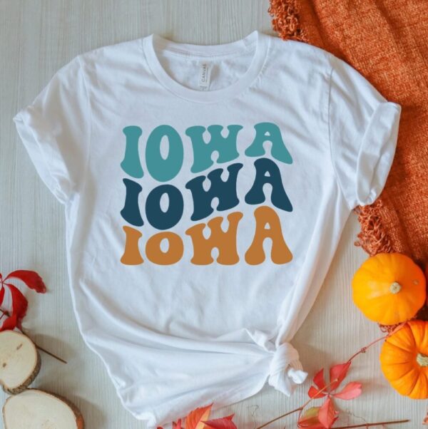 Retro Iowa Tee