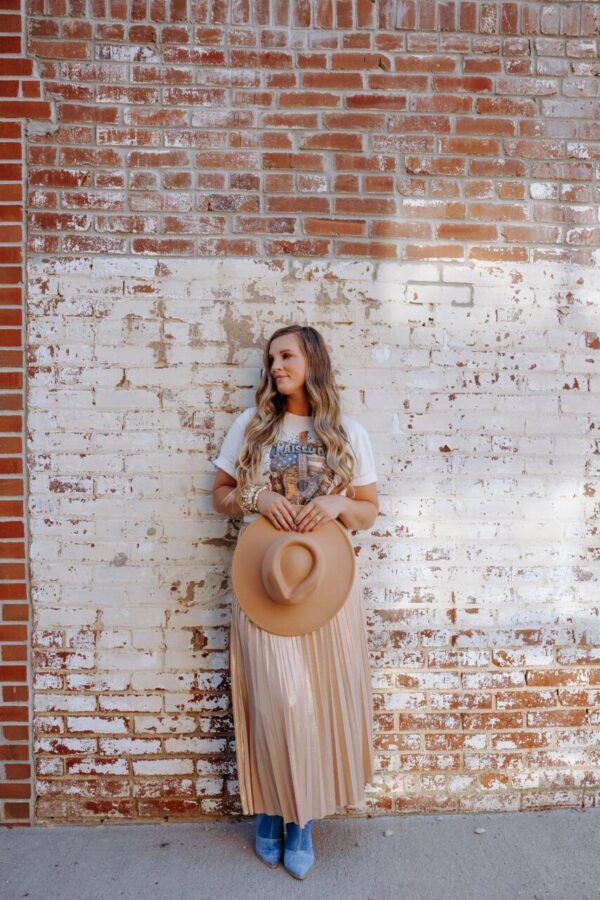 Sunburst Pleated Skirt-CURVY