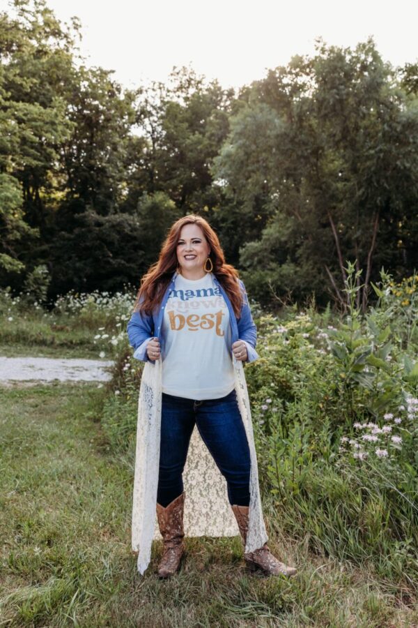 Mama Knows Best Tee