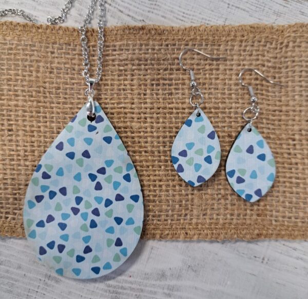 Shades of Blue – Necklace Earring Set