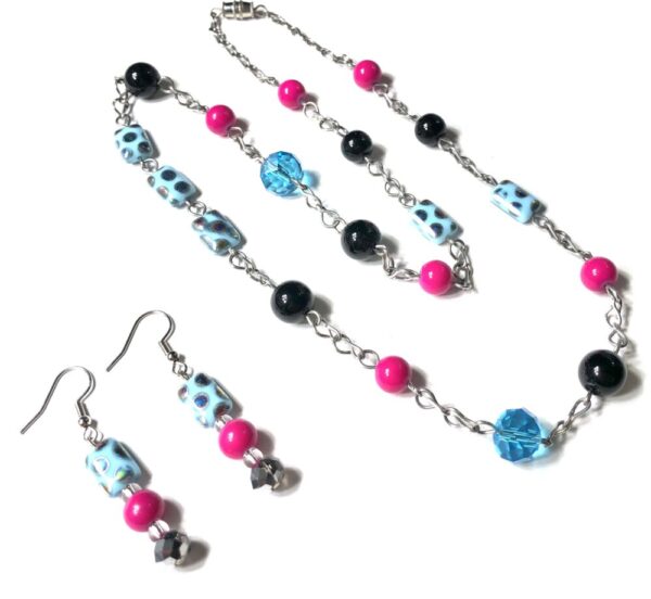 Handmade Turquoise Pink Necklace Earring Set