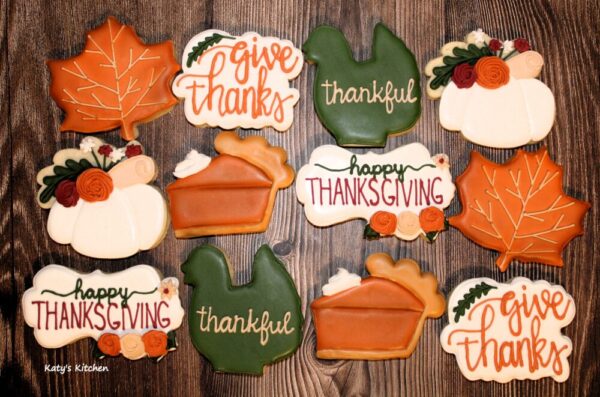 Pre-Order: 1 Dozen Decorated Sugar Cookies – Thanksgiving Themed