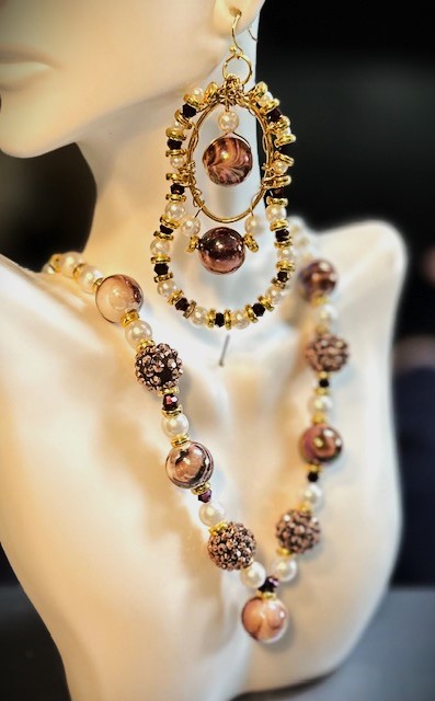 Stunning Beaded Necklace (with optional earrings)
