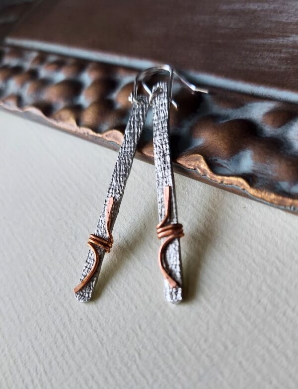 Textured silvery, copper wrapped bar earrings