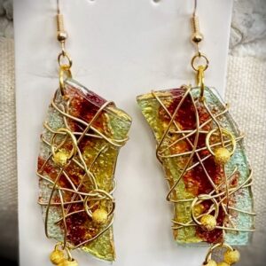 Wire-Wrapped Earrings Made from CD’s