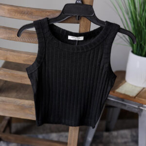 Black Ribbed Cropped Tank Top