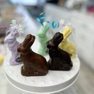 Flat Sitting Rabbit – Solid Chocolate