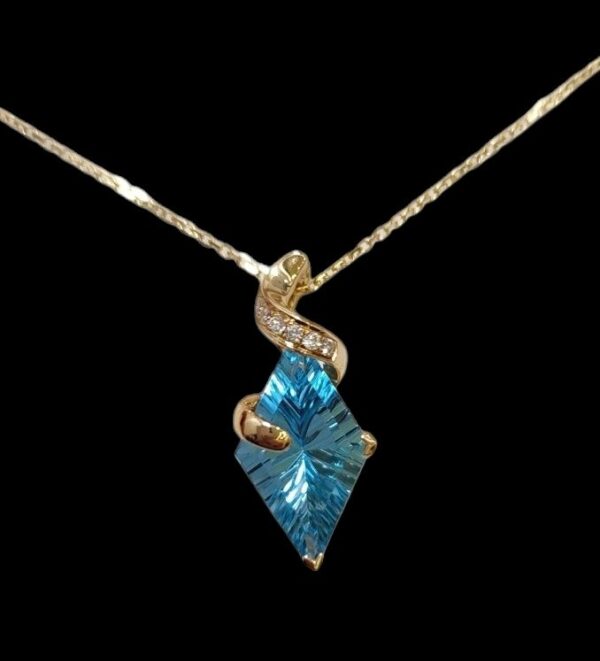 Blue Topaz and diamond 14K yellow gold necklace