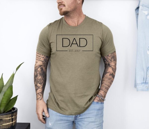 Dad/Papa Established Year (CUSTOMIZABLE) shirt