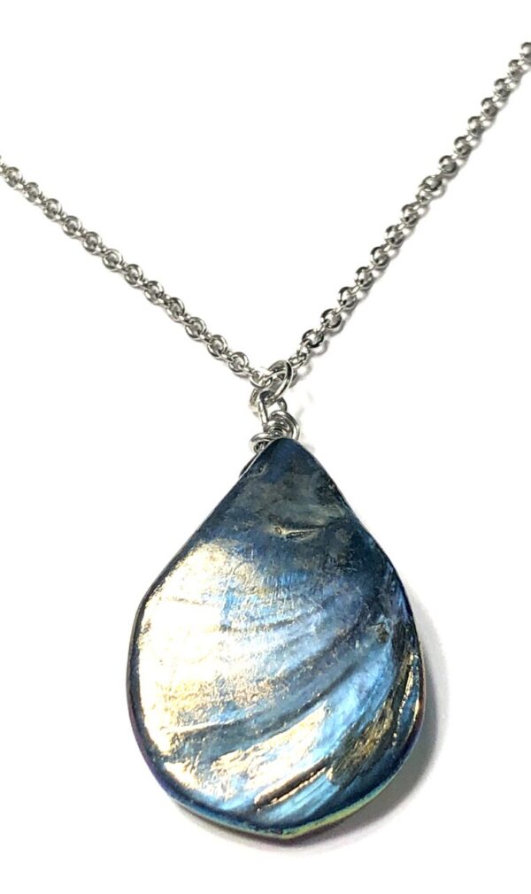 Handmade Blue Shell Pendant Necklace Women Gift
