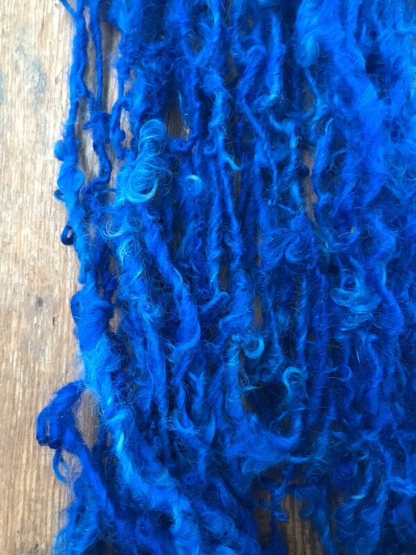 Royal Blue curls – handspun yarn, 50 yards