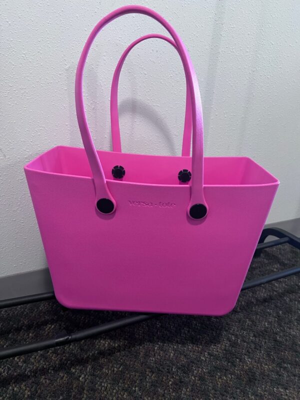 Classic Large Versa Tote