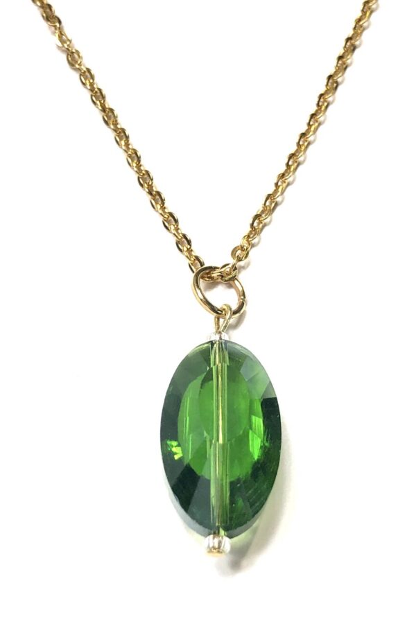 Handmade Green Oval Pedant Women Necklace