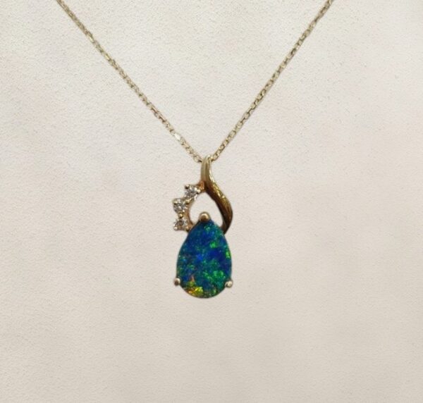 Opal and diamond 14K yellow gold necklace