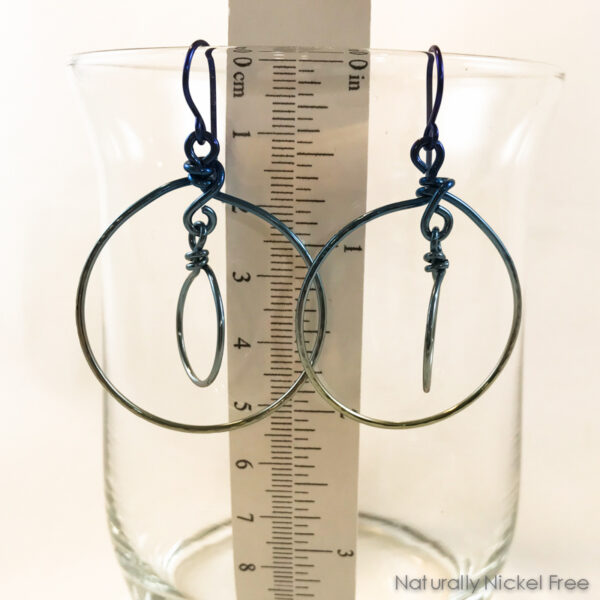 Niobium Rainbow Double Hoop Dangle Earrings – Shades of Blue