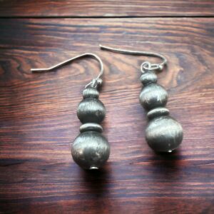 Faux Silvertone Pearl Style Drop Earring